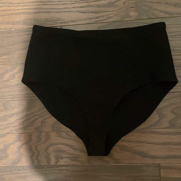 House of CB Black Lace Mini Dress with Undergarment. Size small, never worn. - Picture 3 of 6